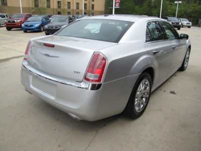 2012 Chrysler 300 Limited