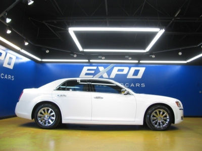 2012 Chrysler 300 Limited