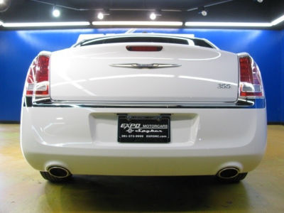 2012 Chrysler 300 Limited