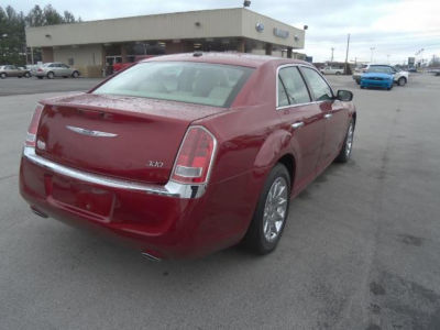 2012 Chrysler 300 Limited