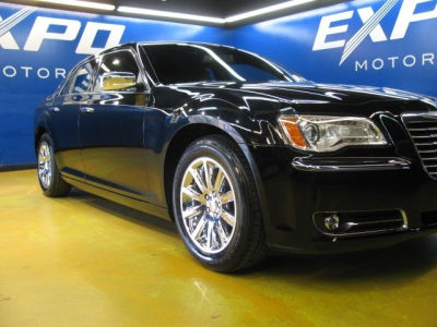 2012 Chrysler 300  Limited