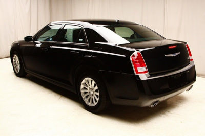 2013 Chrysler 300  Base