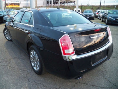 2012 Chrysler 300 Limited