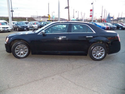 2012 Chrysler 300 Limited