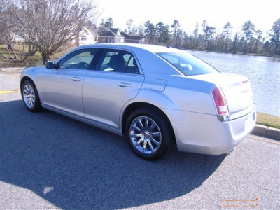 2012 Chrysler 300  Limited