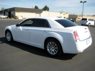 2012 Chrysler 300  Limited