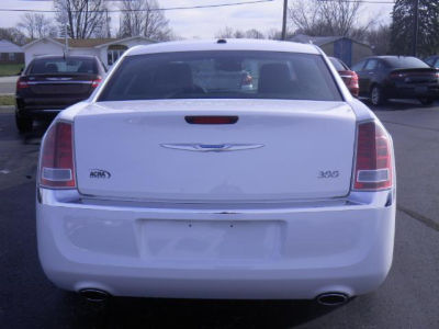 2012 Chrysler 300 Limited