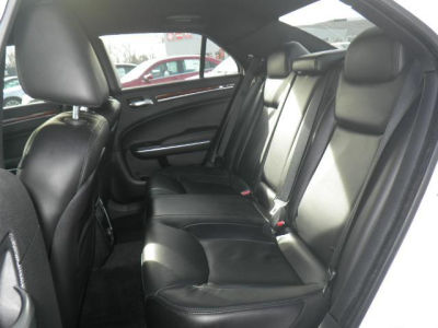 2012 Chrysler 300 Limited