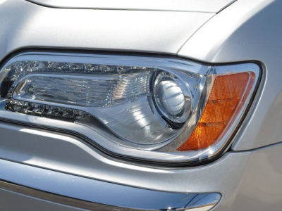 2011 Chrysler 300 Limited