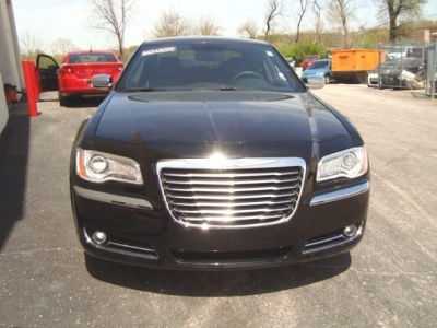 2012 Chrysler 300 Limited
