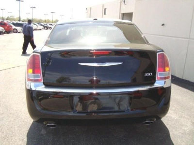 2012 Chrysler 300 Limited