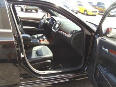 2012 Chrysler 300 Limited