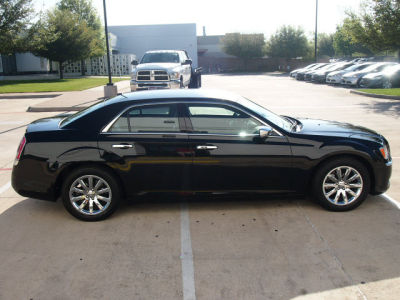 2012 Chrysler 300  Limited