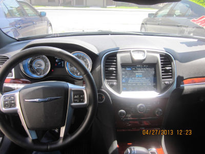 2012 Chrysler 300  Limited
