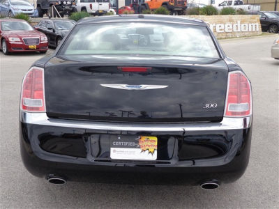 2011 Chrysler 300  Limited