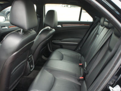 2012 Chrysler 300  Limited