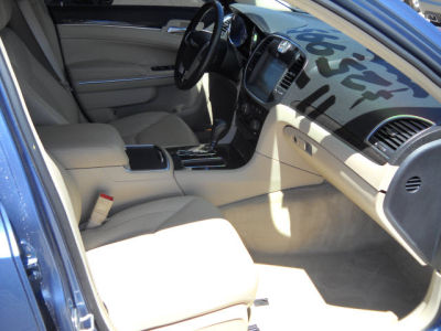 2011 Chrysler 300  Limited