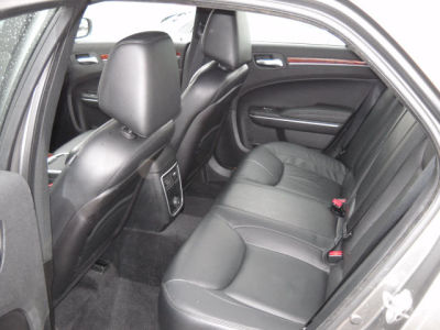 2012 Chrysler 300  Limited