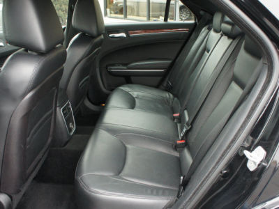 2012 Chrysler 300  Limited