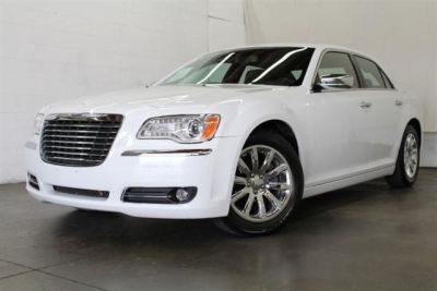 2012 Chrysler 300  Limited