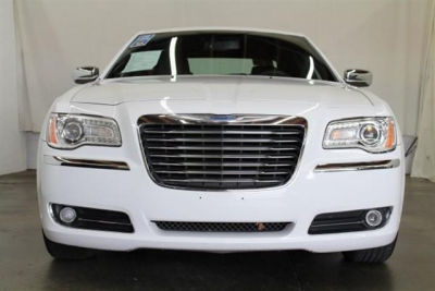 2012 Chrysler 300  Limited