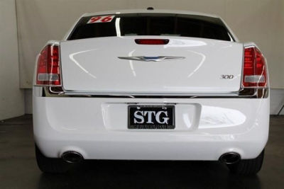 2012 Chrysler 300  Limited