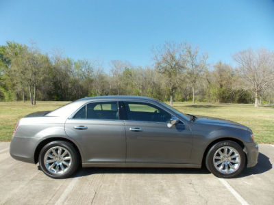 2012 Chrysler 300  Limited
