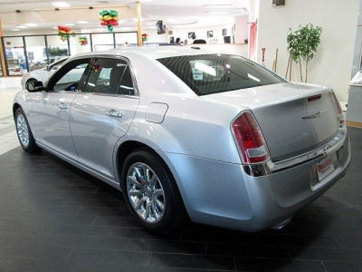 2012 Chrysler 300  Limited