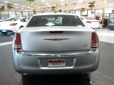 2012 Chrysler 300  Limited