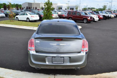 2011 Chrysler 300  Limited