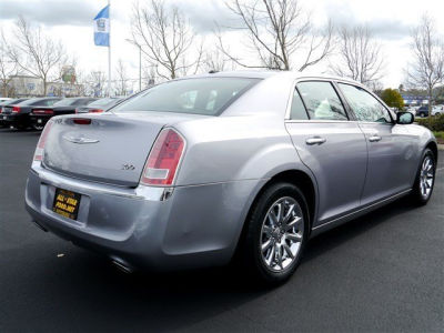 2011 Chrysler 300  Limited