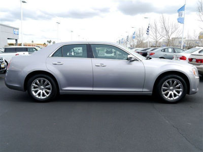 2011 Chrysler 300  Limited