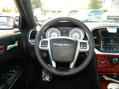 2013 Chrysler 300  Base