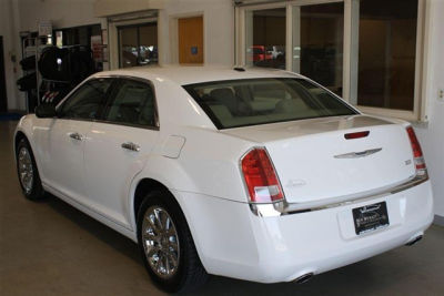 2011 Chrysler 300  Limited