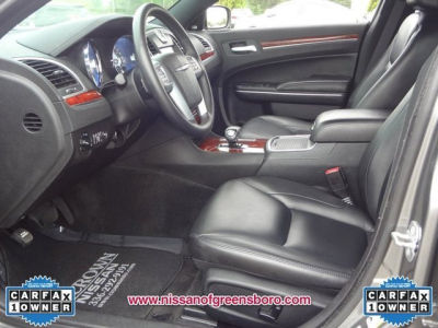 2012 Chrysler 300  Limited