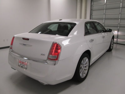 2012 Chrysler 300  Limited