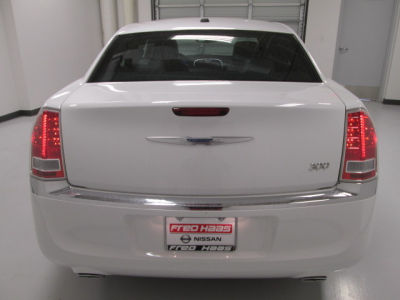 2012 Chrysler 300  Limited