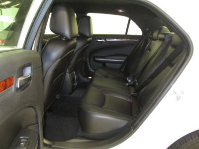 2012 Chrysler 300  Limited