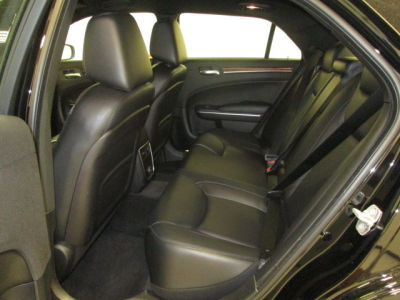 2012 Chrysler 300  Limited