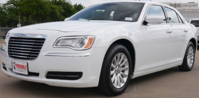 2013 Chrysler 300  Base