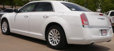 2013 Chrysler 300  Base