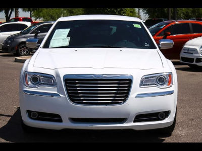 2012 Chrysler 300  Limited