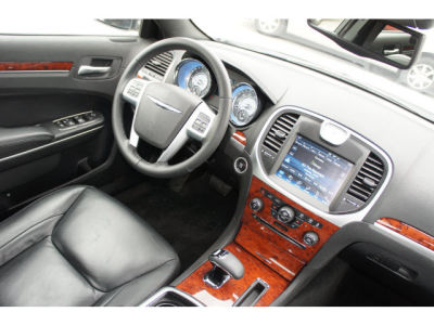 2013 Chrysler 300  Base