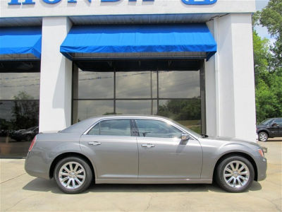 2012 Chrysler 300  Limited