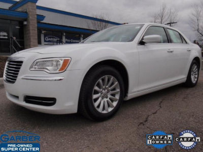 2013 Chrysler 300  Base