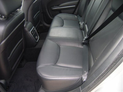2012 Chrysler 300  Limited