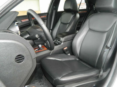 2013 Chrysler 300 Base