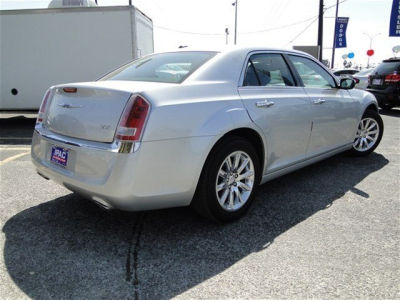 2012 Chrysler 300  Limited