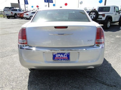 2012 Chrysler 300  Limited