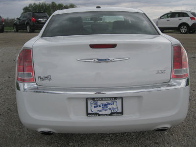 2013 Chrysler 300  Base